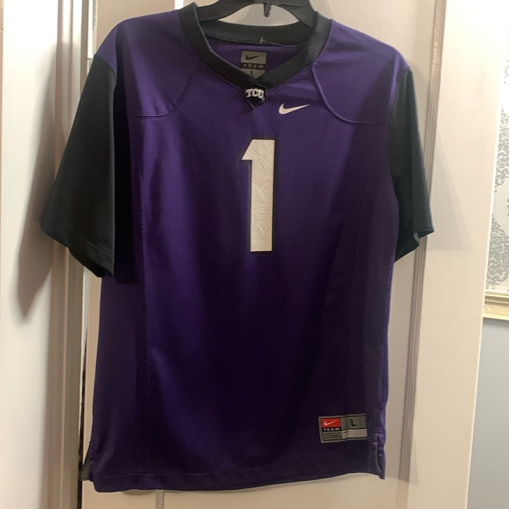 (Sold) New without tags Purple Nike Tcu jersey yourh Large